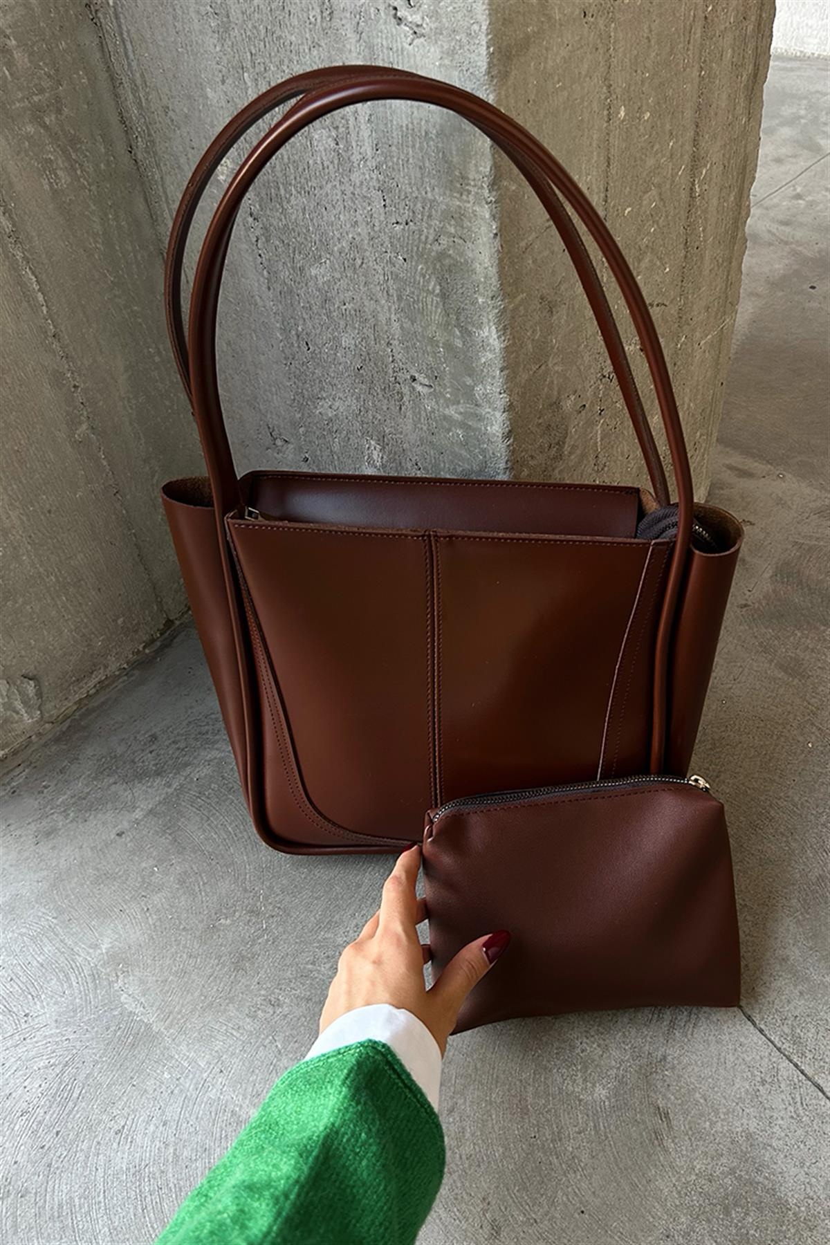 Moscow Large Noisette + Purse - Image 2