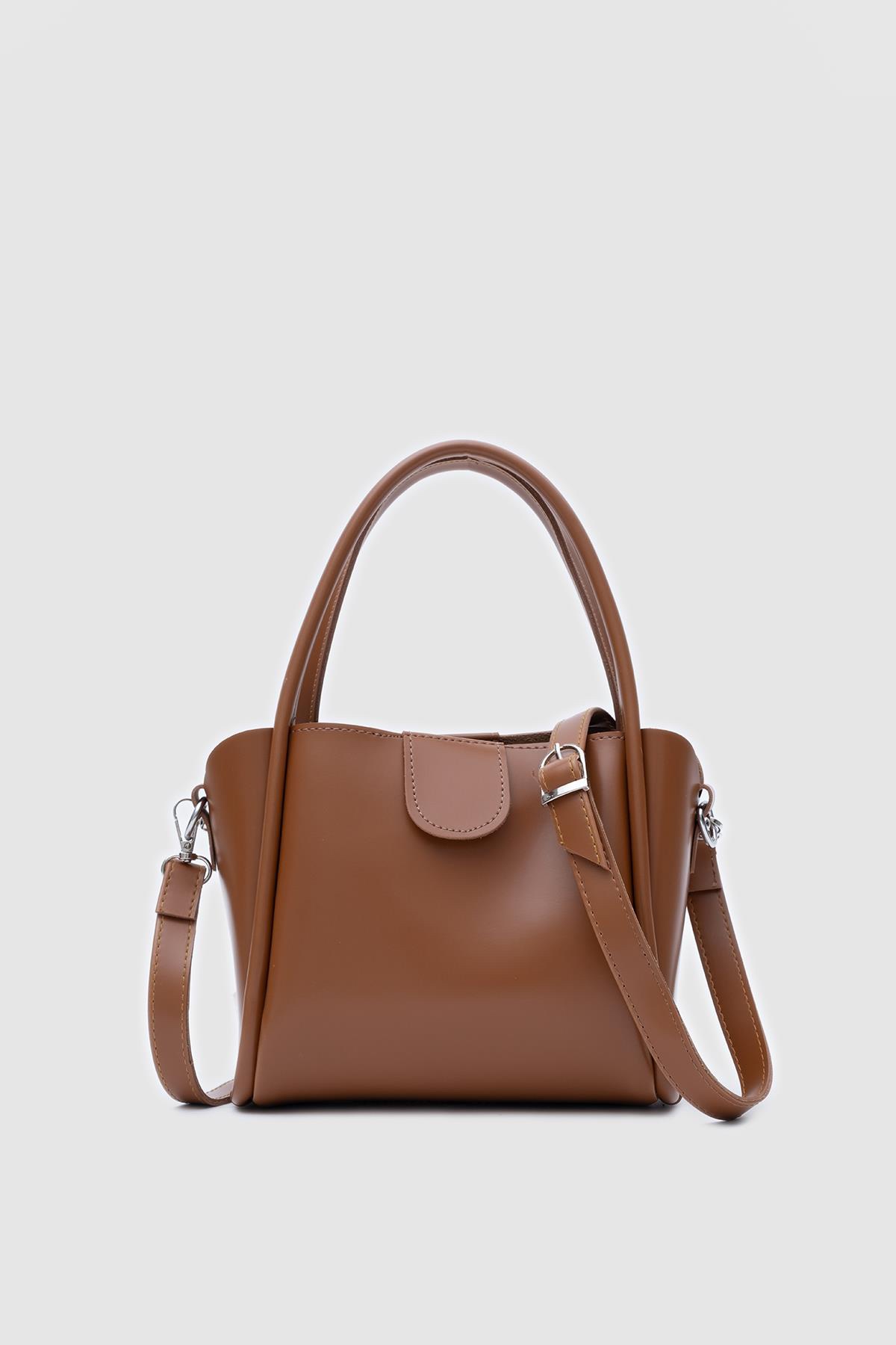 Beca Camel