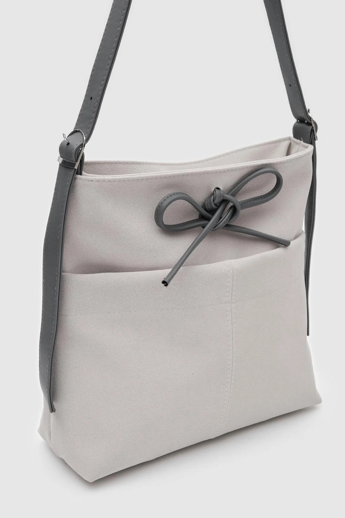 Justen Gris Claire - Image 2