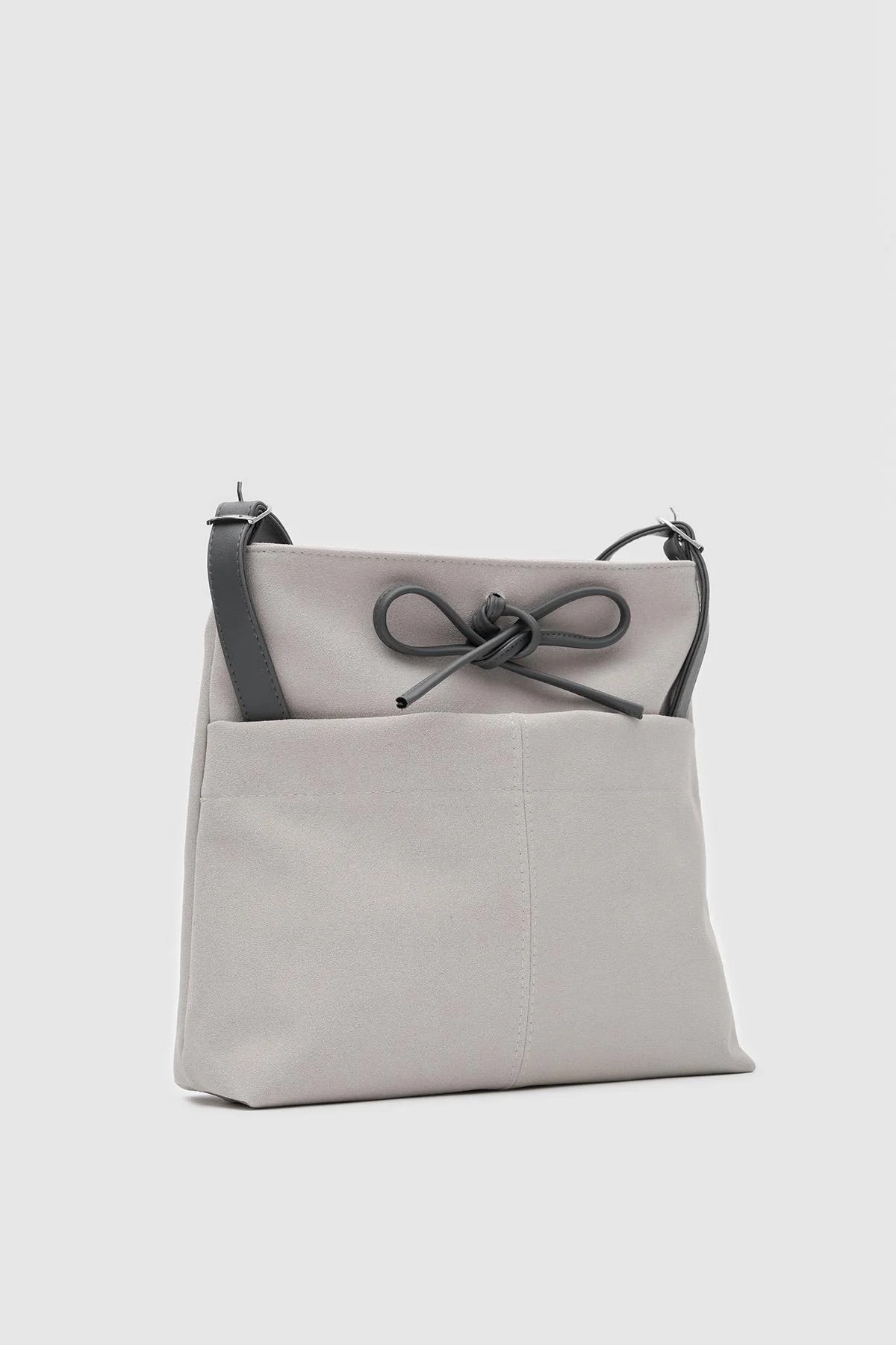 Justen Gris Claire - Image 4