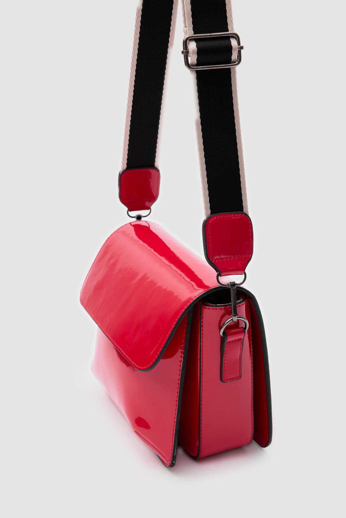 Nora Rouge - Image 2