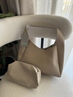 Zoe Beige + Pochette