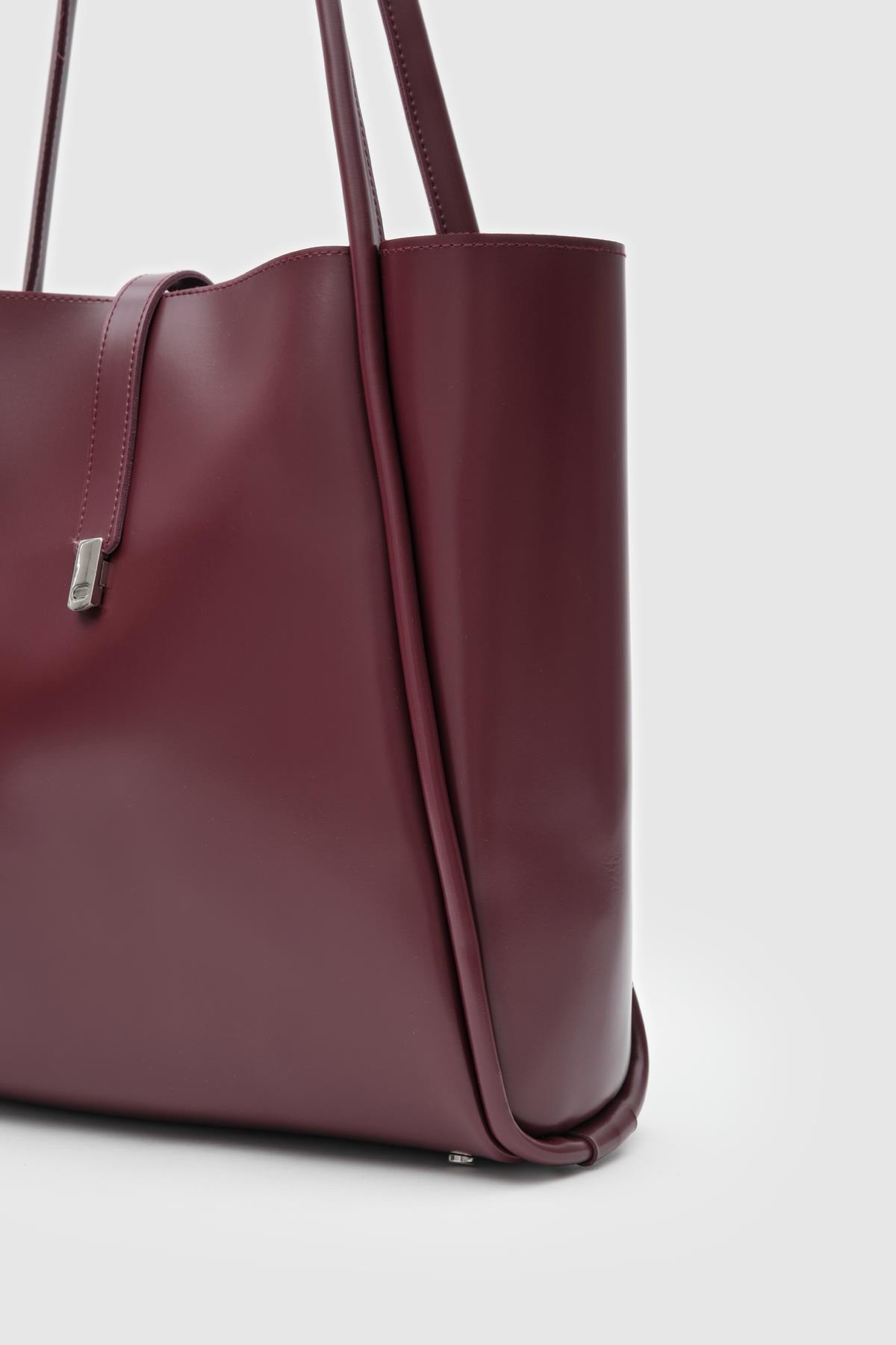 Chester Bordeaux + trousse - Image 4