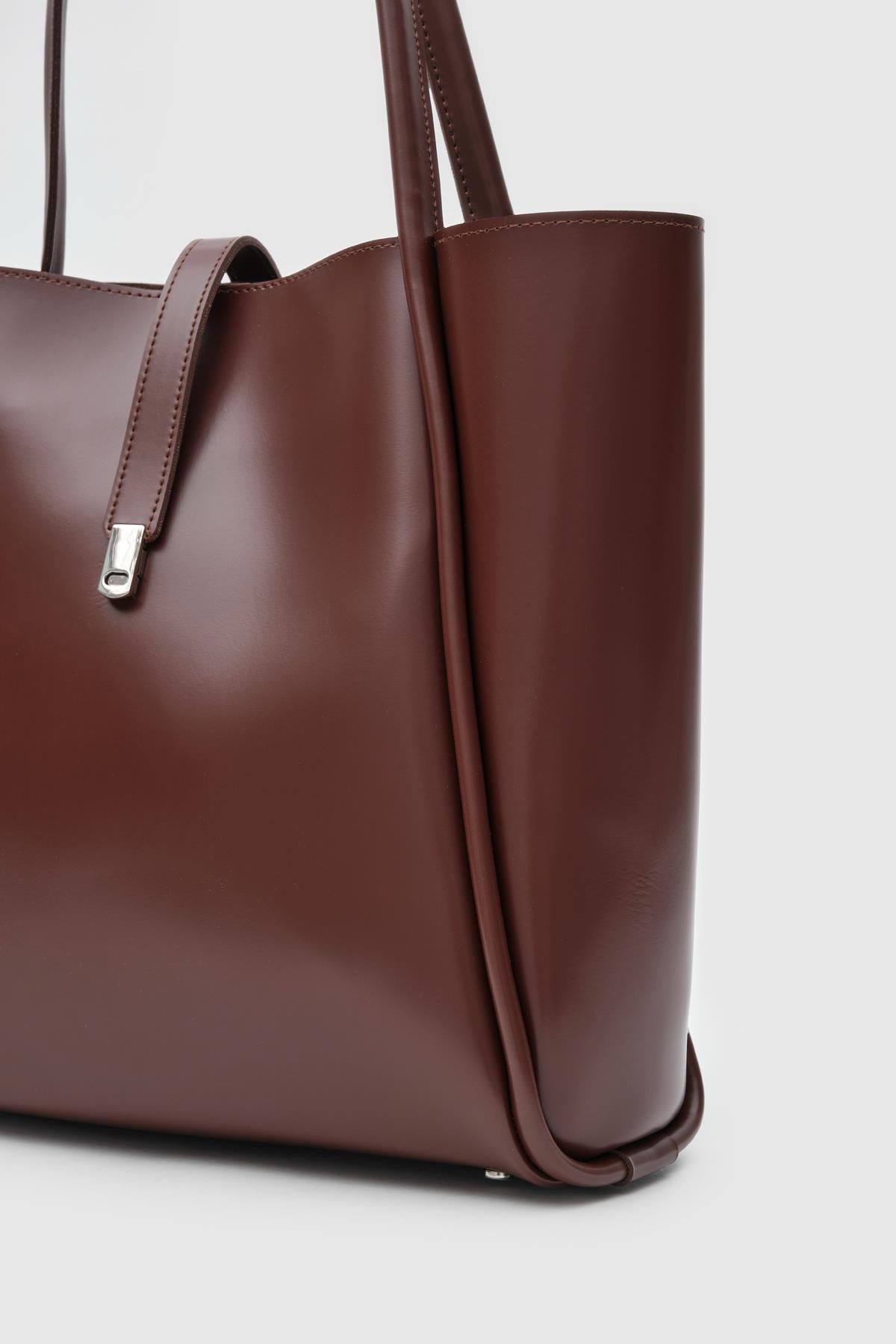 Chester Noisette + Trousse - Image 5