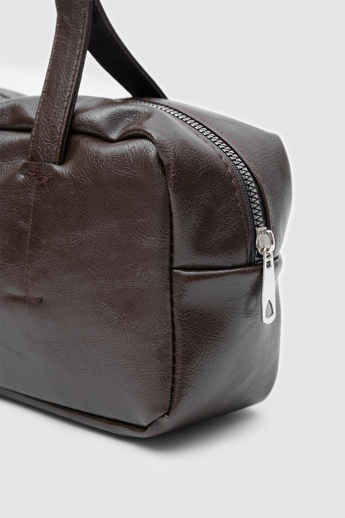 Chaos Brown - Image 5