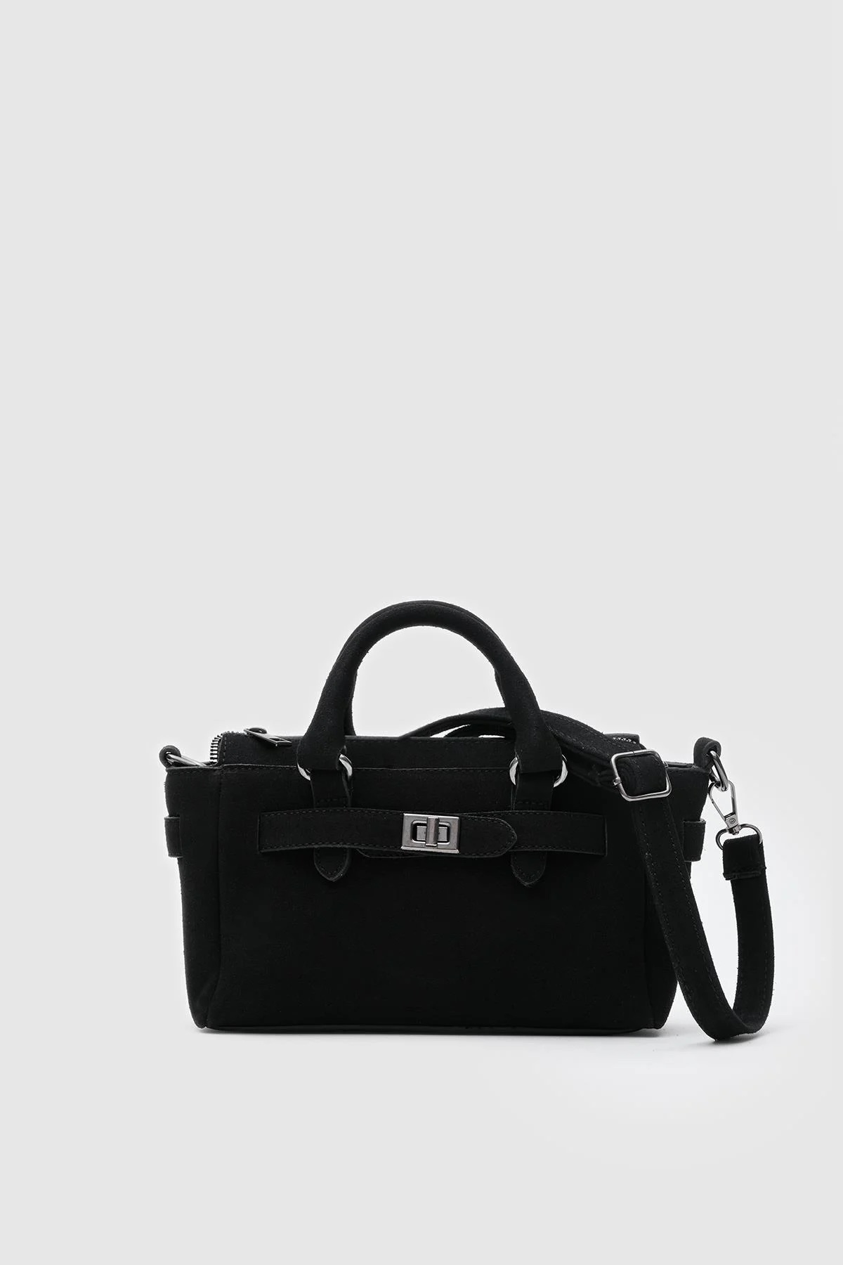 Buch Suede Black