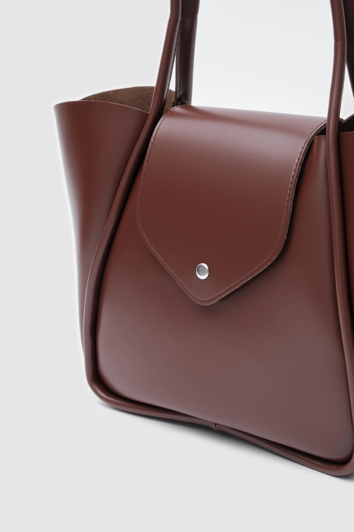 Petra Noisette + Purse - Image 6