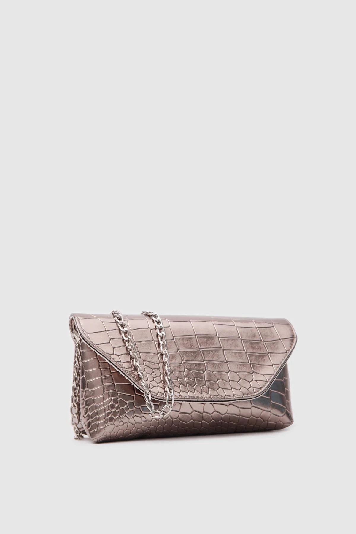 Gigi Clutch Platinum
