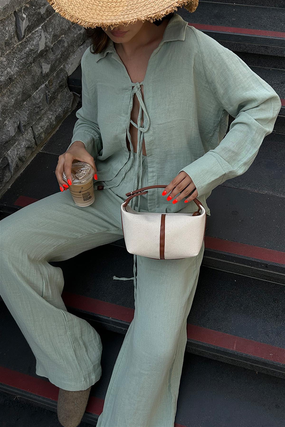 Leo Camel - Image 5