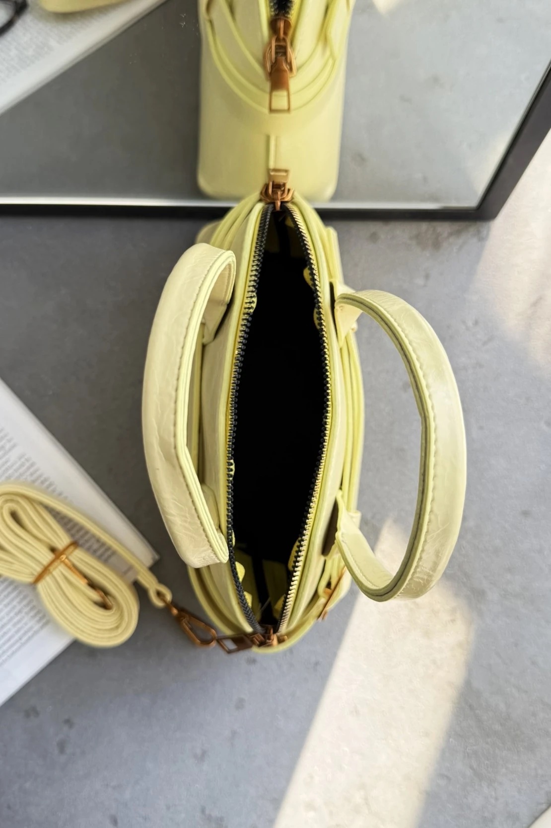 Lisbon Butter Yellow - Image 3