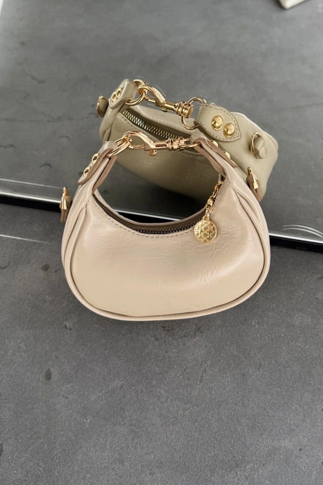 Moon Nude Mini