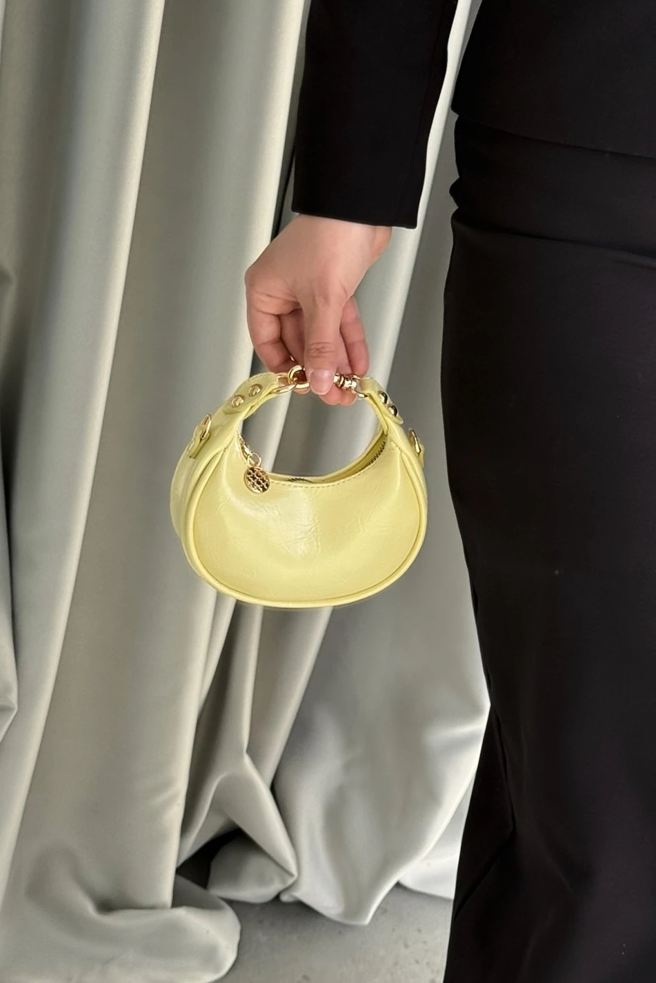 Moon Butter Yellow - Image 4