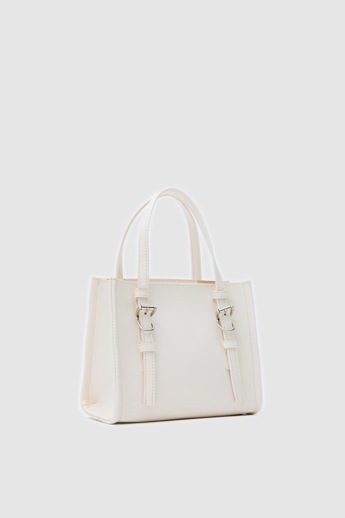 Tori Blanc Cassé - Image 2