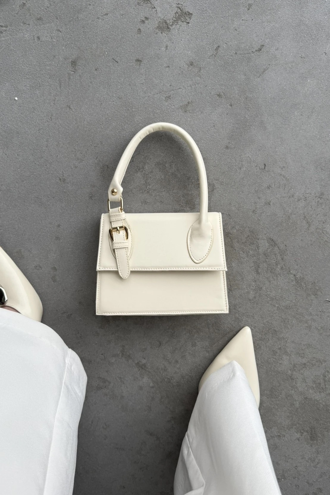 Polly Beige