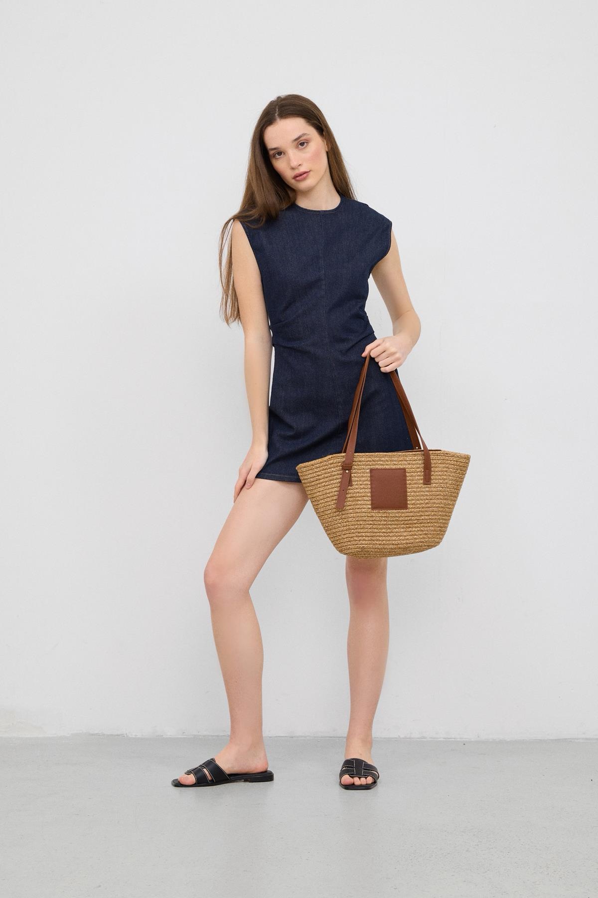 Vittoria Handmade Straw Nude - Image 5