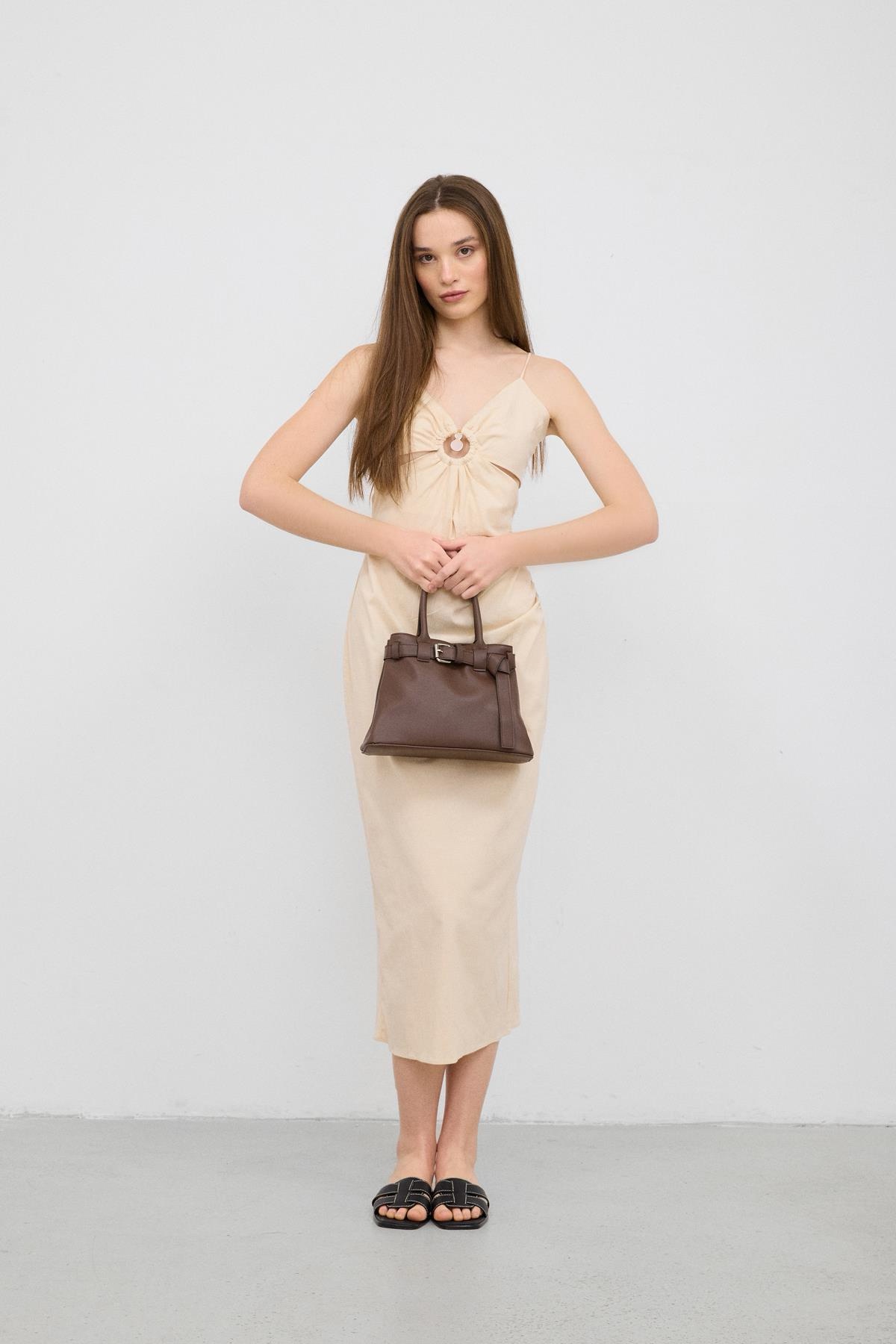 Tess Marron - Image 4