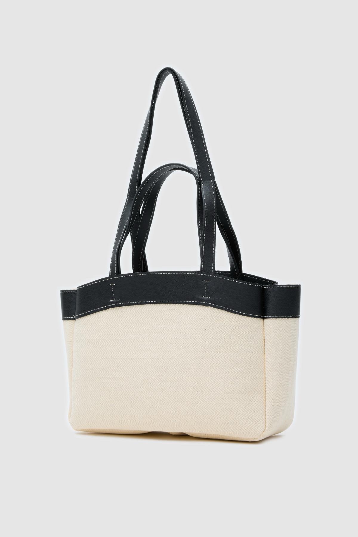 Meadow Noire - Image 2