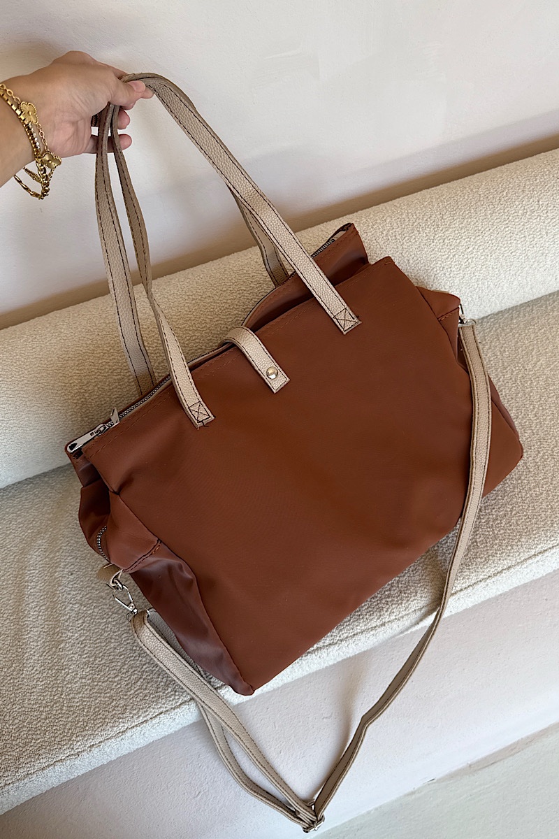 Cleo Camel - Image 4