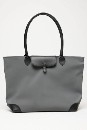 Vionne Grey