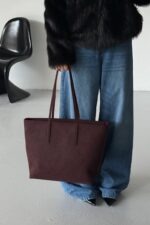 Bria Suede Bordeaux