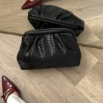 Kendal Clutch Noire