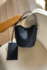 Elsy Navy Blue