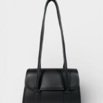Casy Noire